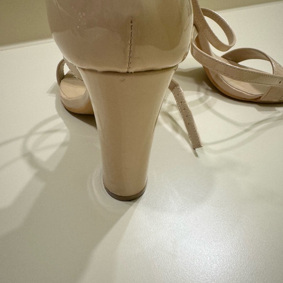 Heels Sandals elegant. Size 5 Zriey open toe. Beige - Picture 6 of 7
